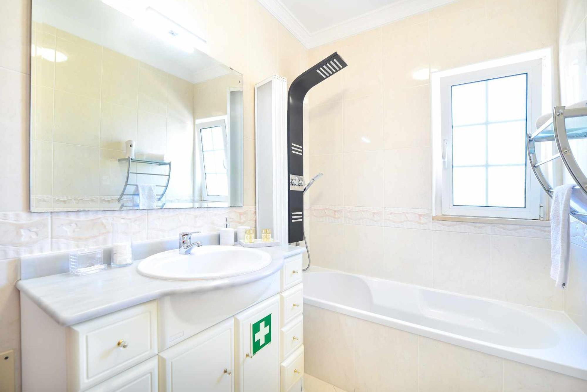 Apartamento L14 By Mtphomes Albufeira Exteriör bild